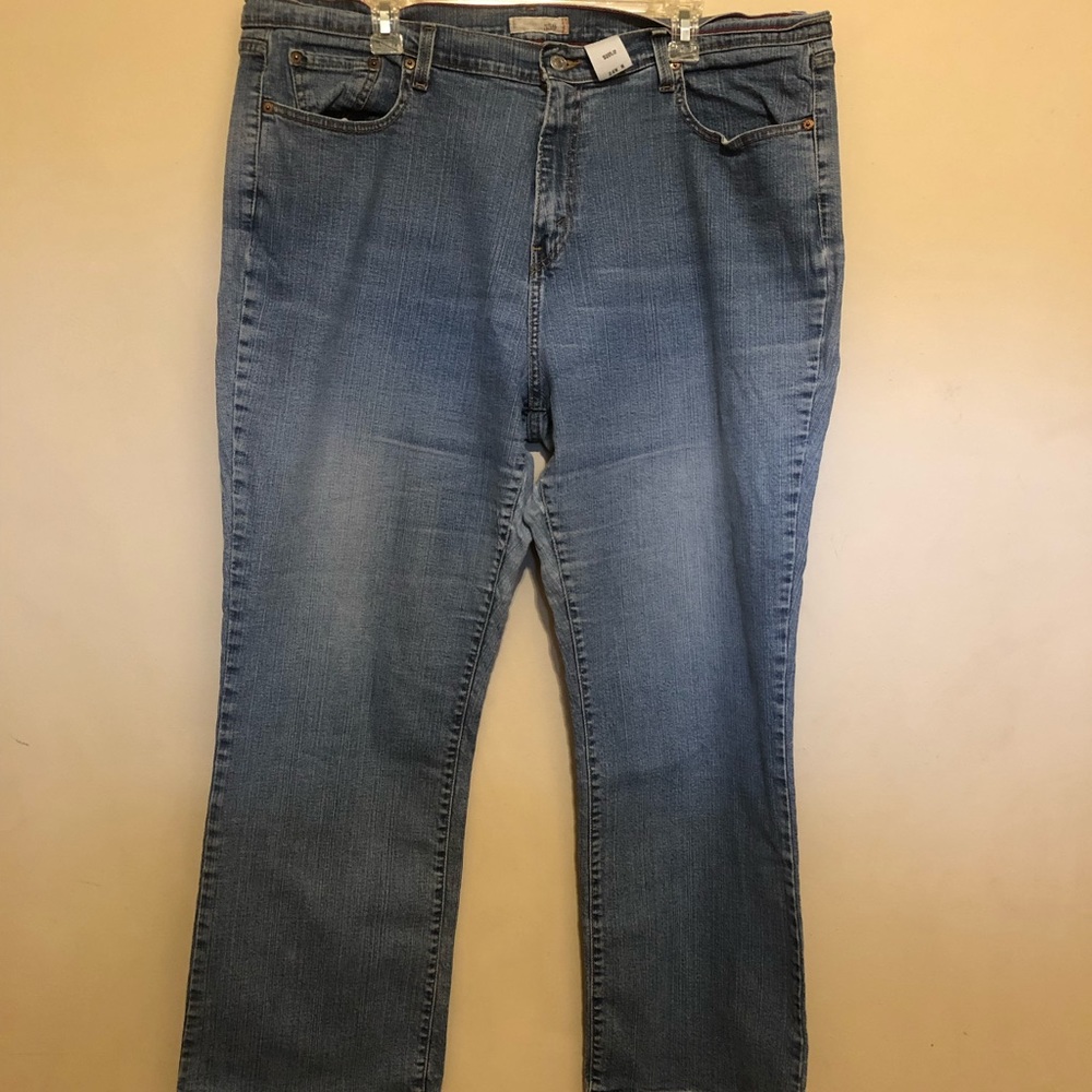 Levi’s 550 jeans size 24W medium
